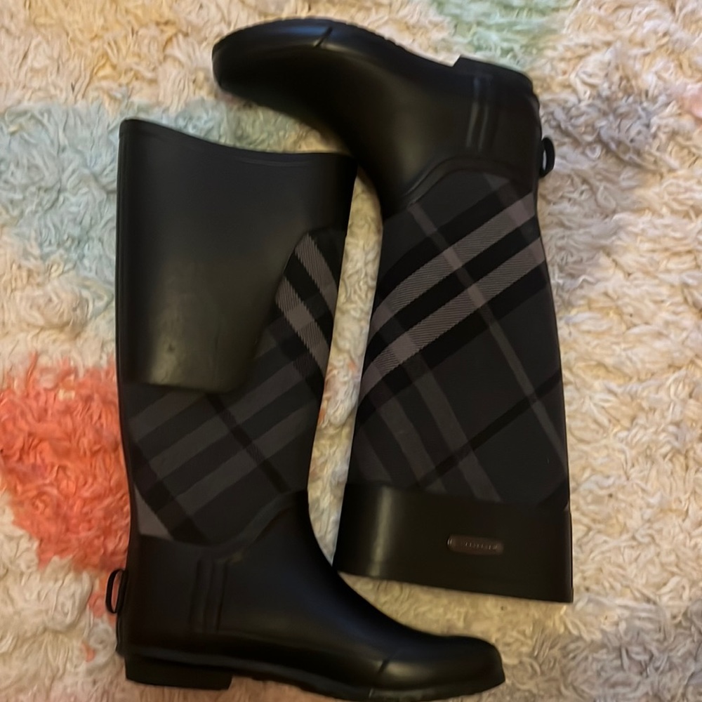 Burberry rain boots, womens- size 38